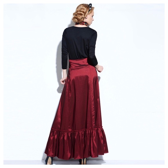 Red Silky Lace Up Trumpet Skirt - Picture 3 of 5